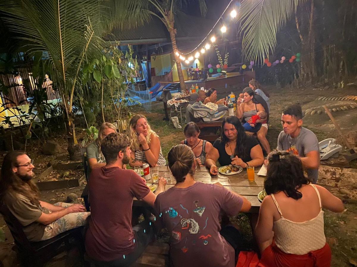 Luminosa Uvita Hostel Εξωτερικό φωτογραφία